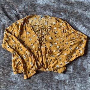 Long Sleeve Floral Crop Top